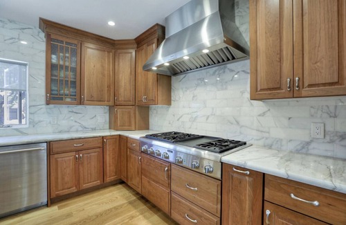 Burlingame House | Jewel in Burlingame