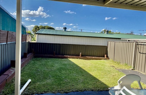 Fairfield Heights House | Jewel in the West - 5 bedrooms duplex with modern designs