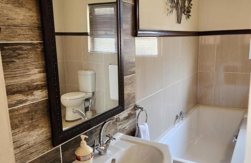 Edenvale House | Jewel of Jozi