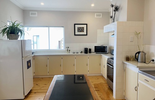 Tumby Bay House | Jewel of the South Beachfront Holiday Rental - Tumby Bay
