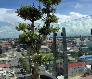 Georgetown Hotel | Jewelz by Kings Hotel