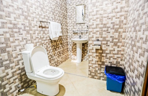 Tamale Hotel | Jeyads Lodge
