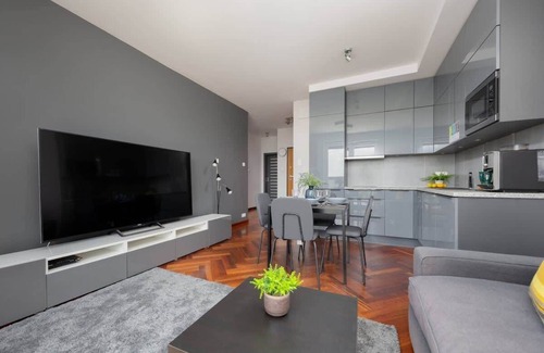 Goclaw Apartment | Jeziorańskiego 51 | Warsaw | Trendy Apartment | Parking