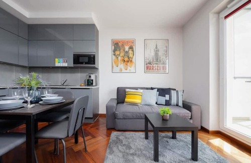 Goclaw Apartment | Jeziorańskiego 51 | Warsaw | Trendy Apartment | Parking