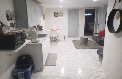 Canarsie House | JFK/Canarsie Den