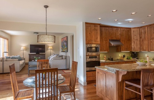 Moose Wilson Road House | JHRL - Mystic Moose Townhome, Beautifully Renovated