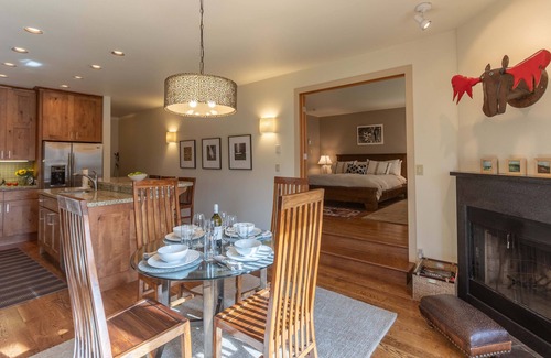 Moose Wilson Road House | JHRL - Mystic Moose Townhome, Beautifully Renovated
