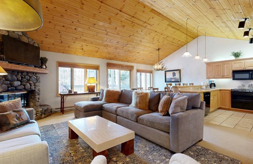 Teton Pines House | JHRL - Teton Pines Townhome #20