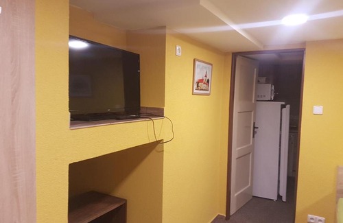 Vracov Apartment | Jiřinka suterén