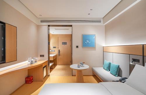 Xuanwu Hotel | JI Hotel Beijing West Railway Station
