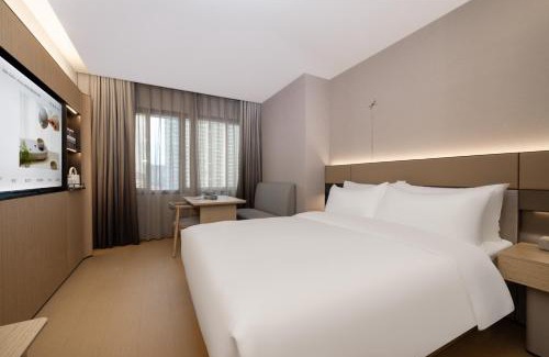 East Huanshi Road Hotel | JI Hotel Guangzhou Taojin Subway Station