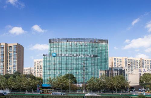 Minhang Hotel | JI Hotel Shanghai Caohejing Caobao Road