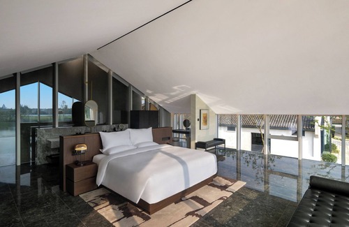 Kunshan Hotel | Jiangnan House Yangcheng Lake