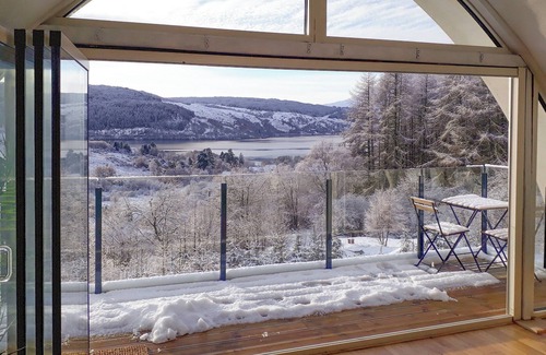 Salen Cottage | Jill Strawbale House- UKC2935