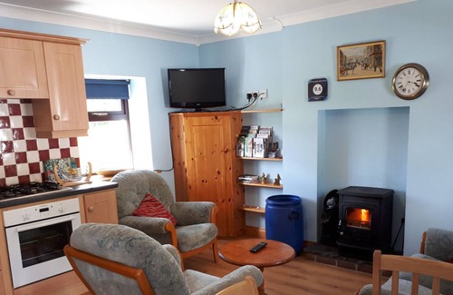Ardara House | Jims Holiday Cottage Ardara
