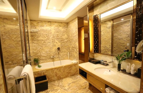 Urumqi City Centre Hotel | Jin Jiang International Hotel Urumqi