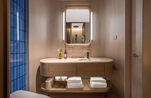 Yizhuang Hotel | Jingdong Headquarters Crystal Orange Hotel, Yizhuang, Beijing