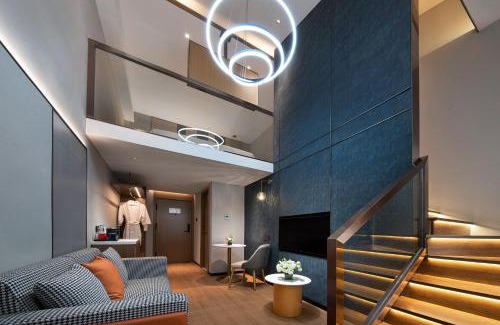 Jing'an Hotel | Jinglai Hotel Light Luxury - Daning International Shanghai Business School Branch