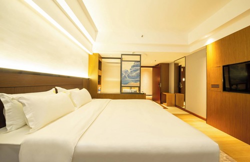 Xiangzhou District Hotel | Jinguan Holiday Hotel