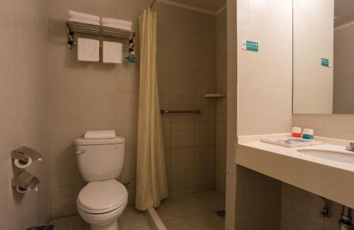 Weibin District Hotel | Jinjiang Inn Baoji High-speed Rail Station