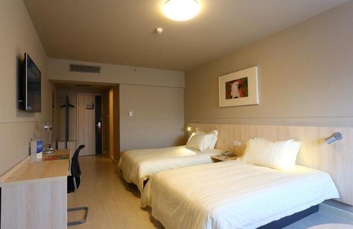 Nanguan Hotel | Jinjiang Inn Changchun City Hall