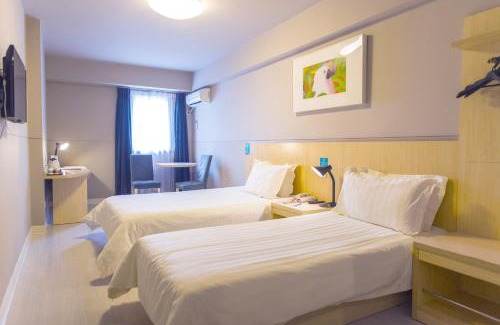 Luyuan Hotel | Jinjiang Inn Changchun Yiqidongfeng Avenue