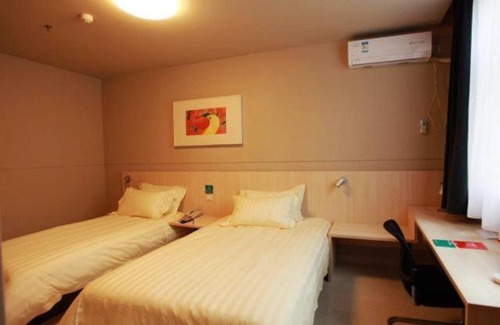 Jiefang District Hotel | Jinjiang Inn Jiaozuo Jianshe Road