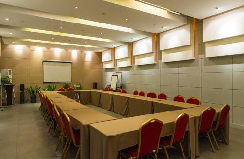 Fanchang County Hotel | Jinjiang Inn Select Fanchang Darunfa Square