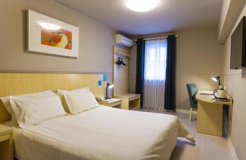 Yuci Hotel | Jinjiang Inn Select Jinzhong Yuci Old Town