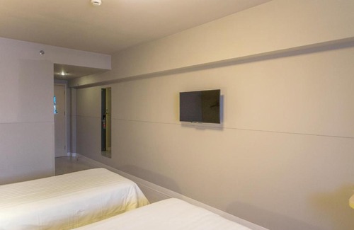 Maiji District Hotel | Jinjiang Inn Select Tianshui Railway Station Jindu Plaza