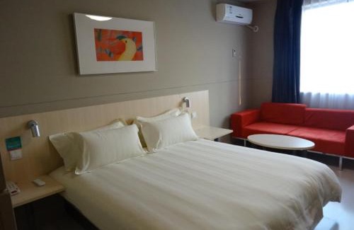 Wuchang Hotel | Jinjiang Inn Wuhan Wuchang Railway Station