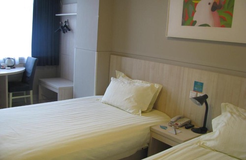 Yanji Hotel | Jinjiang Inn Yanji Railway Station Municipal Government