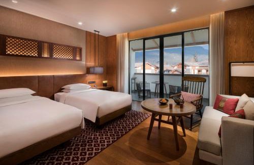 Gucheng District Hotel | Jinmao Purelax Lijiang, The Unbound Collection By HYATT