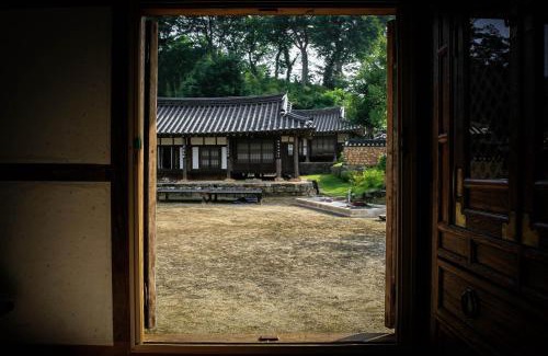 Boseong House | Jinrae Lee's Traditional House