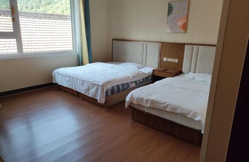 Chengde Bed & Breakfast | Jinshanling Great Wall Longteng Farmhouse