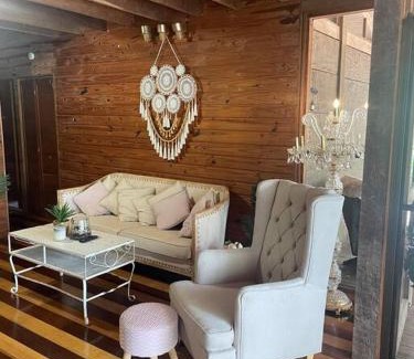Beechmont House | “Jinwhi”