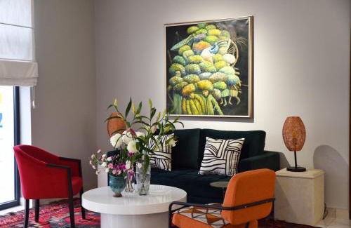 Nukus Hotel | Jipek joli ART
