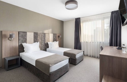 Montana Hotel | Jitomir Hotel