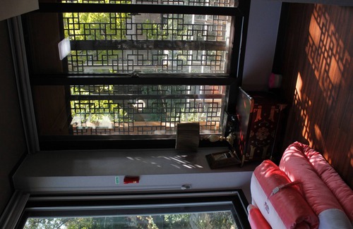 Yongsan-gu House | Jiwoljang Guest House