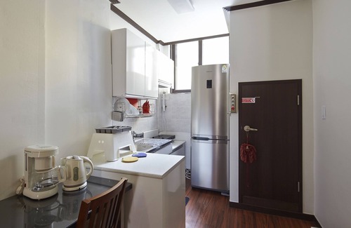 Yongsan-gu House | Jiwoljang Guest House