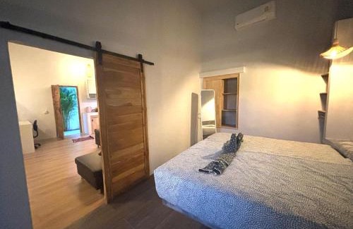 Hin Hong Apartment | JK House