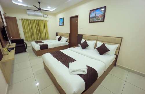 Vellore Hotel | JKINN