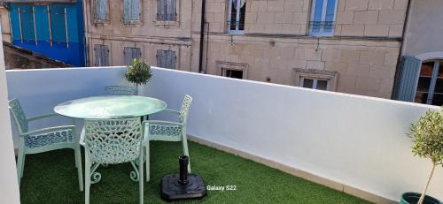 St.-Remy-de-Provence Apartment | JM Carnot