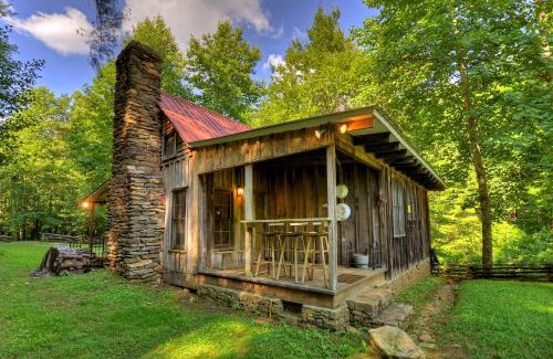 Epworth House | JME Retreat at the Cohutta Reserve - Pet Friendly