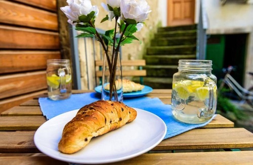 Piran House | JMJ Nono, charming 1-bedroom holiday house with AC, WiFi in lovely Piran