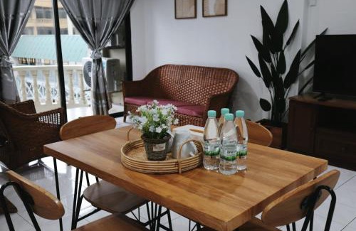 Pangkor Island Apartment | Jo Jo Homestay @ Pangkor Coral Bay Resort