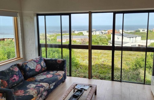 Betty's Bay House | Jock's Bay View