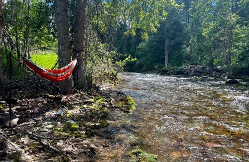 Arlee House | Jocko River Farmhouse - A Nature Lovers Dream