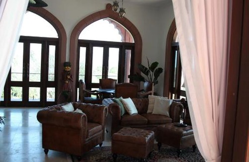 Terranora Hotel | Jodha Bai Retreat