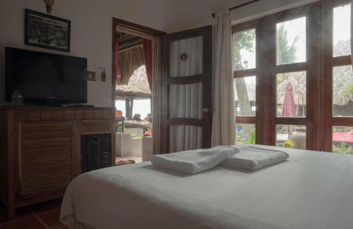 Central Mui Ne Beach Resort | Joe's Cafe & Garden Resort
